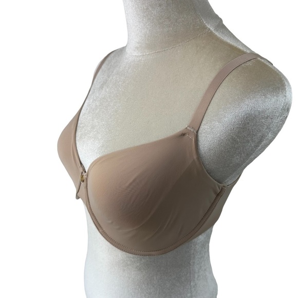 Natori Luxe Underwire Bra, Nude Beige, 34DDD - Picture 4 of 6